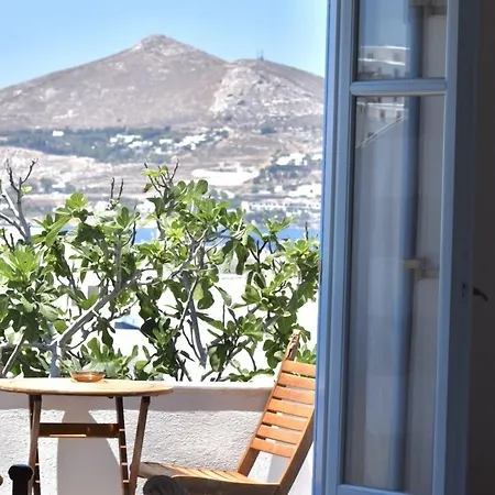 Ξενοδοχείο Minoa Νάουσα