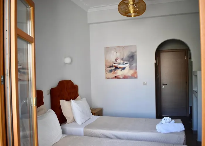 Minoa Hotel Naousa (Paros)