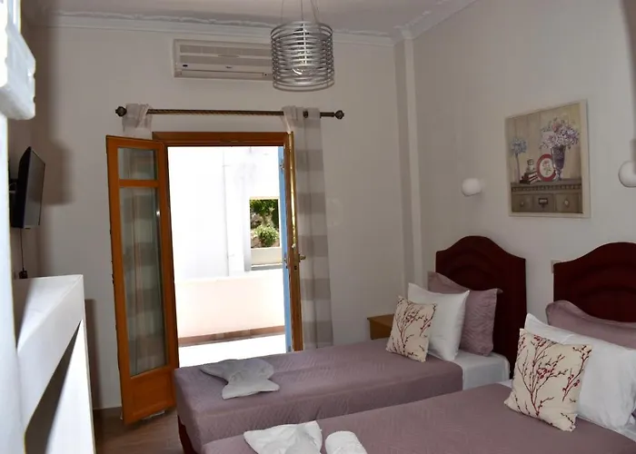 Minoa Naousa (Paros)