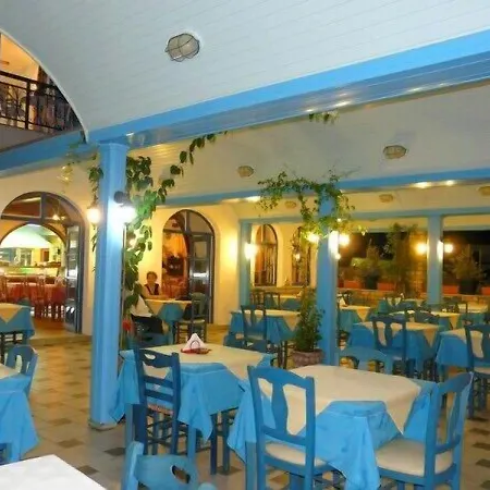 Hotel Minoa 2*